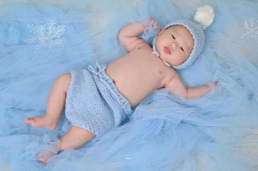 鄂州宝宝不肯吸母乳怎么办